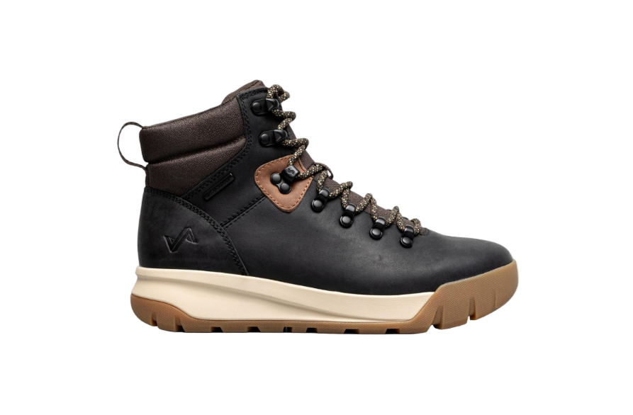 Women's hiking boot in brown and black leather. Inside view