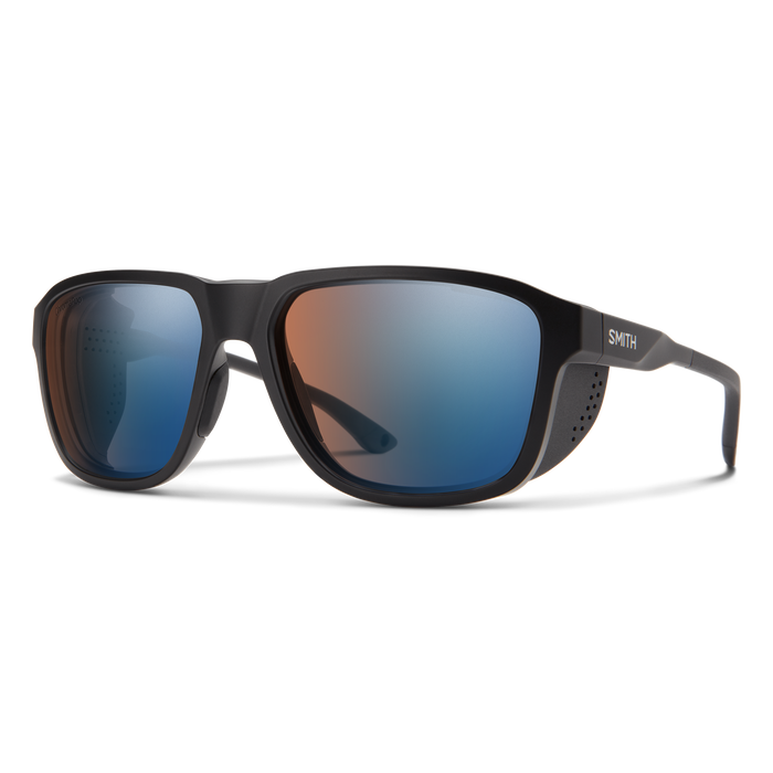 Smith Embark Matte Black | ChromaPop Glacier Photochromic Copper Blue Mirror Lens