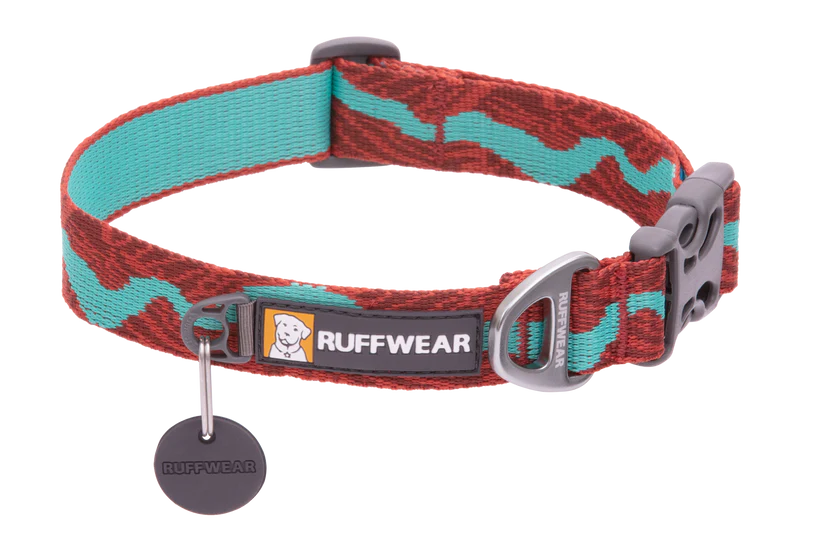 Flat Out Collar