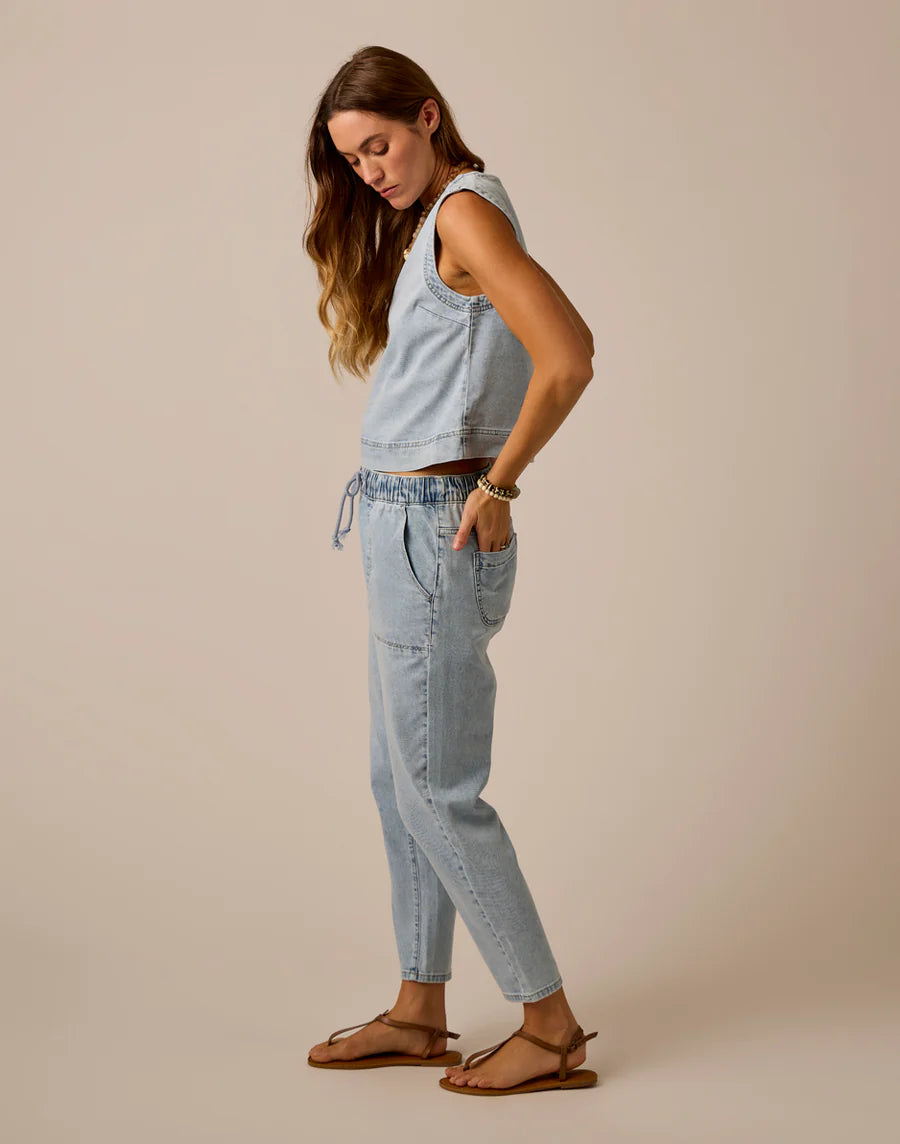 Carve Designs Zoe Lightweight Denim Pant - Womens