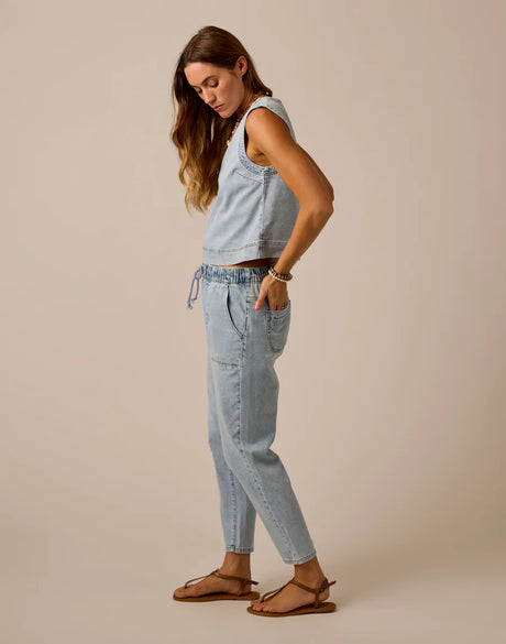 Carve Designs Zoe Lightweight Denim Pant - Womens