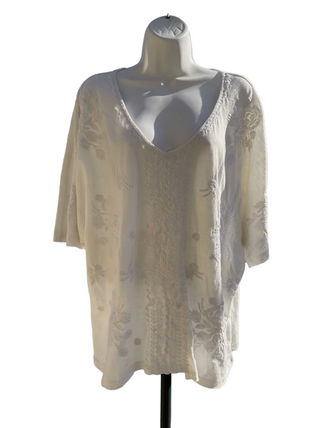 Caite Skye Tee - Womens