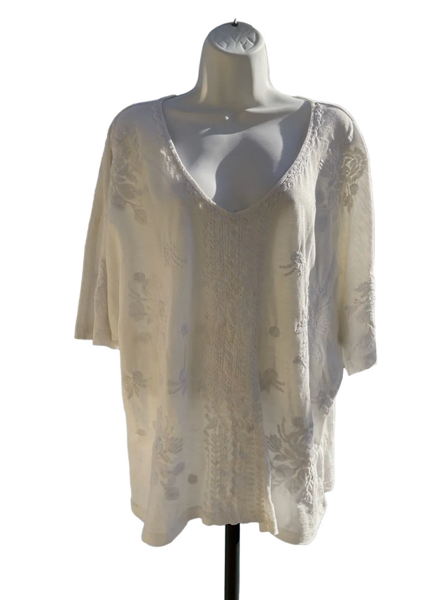 Caite Skye Tee - Womens