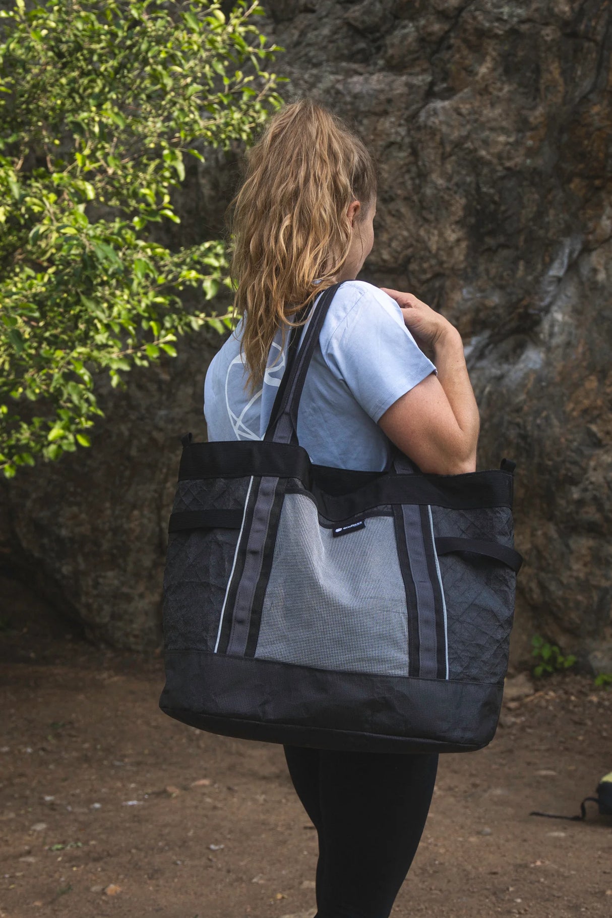 Endless Climbing Endless Tote Bag