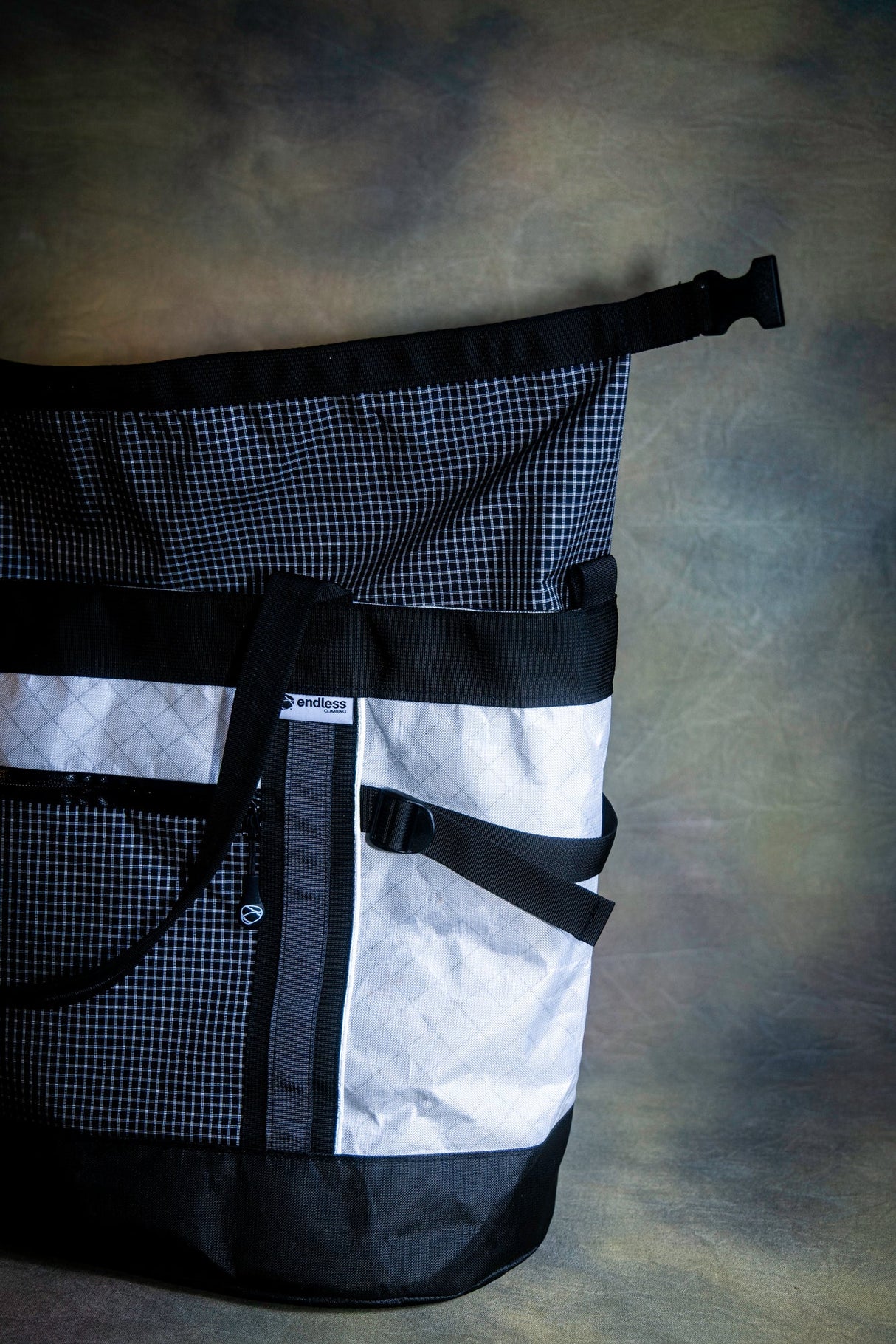 Endless Climbing Endless Tote Bag