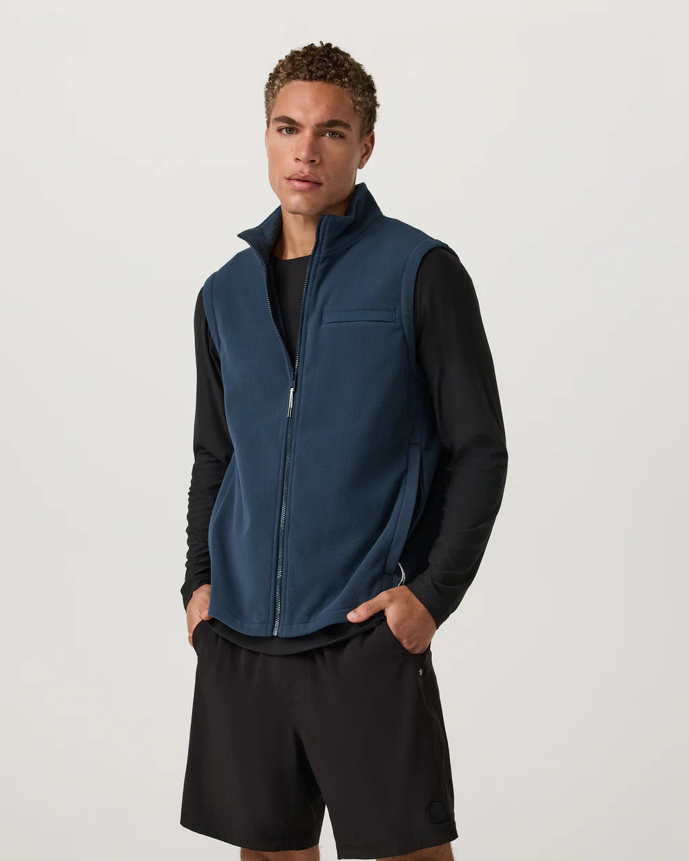 Vuori Aspen Vest - Mens Ocean Blue