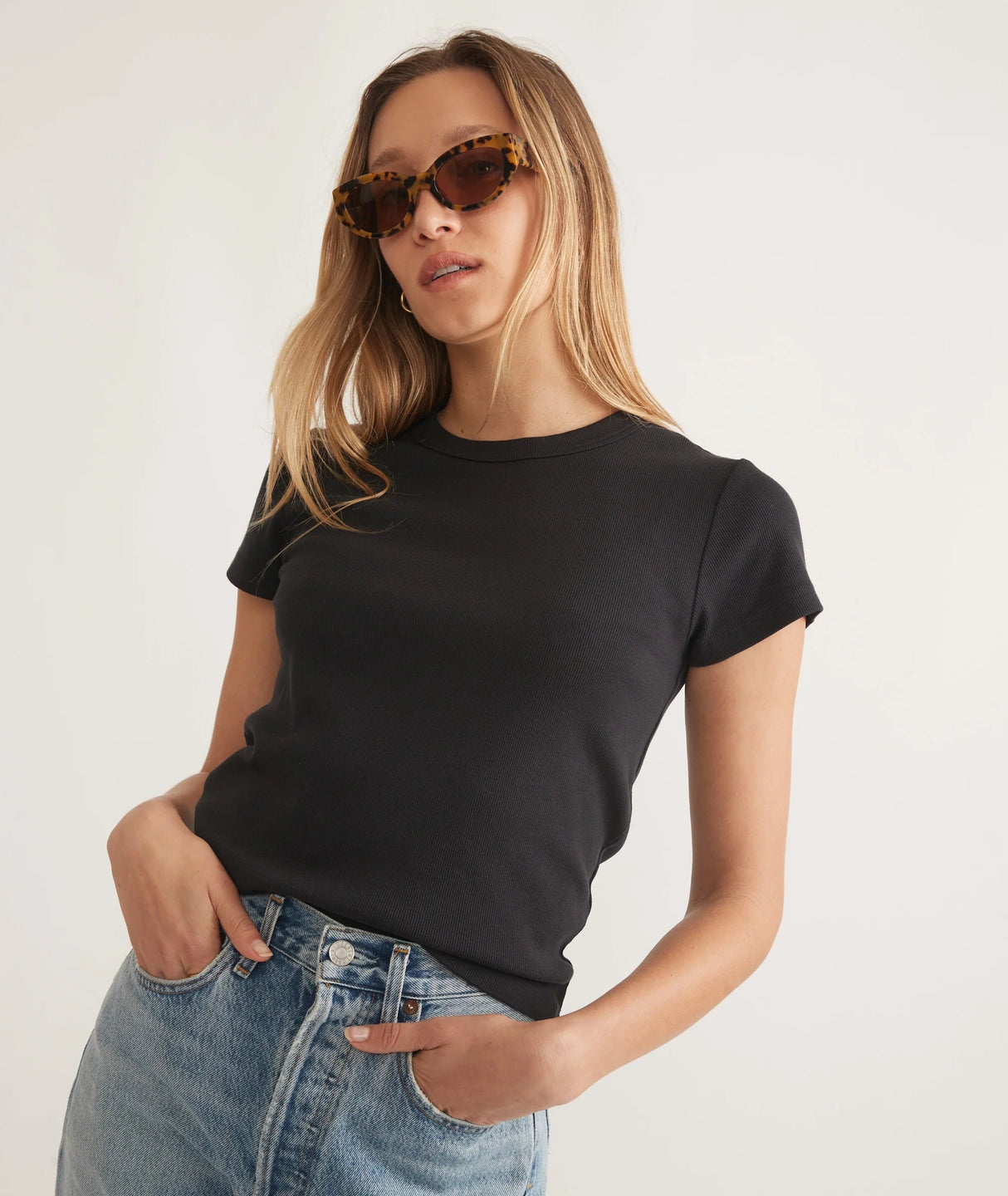 Marine Layer Lexi Rib Sun-In Crew Tee - Womens Faded Black